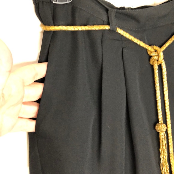 Crepe Wide leg Pant with pockets - Picture 3 of 5